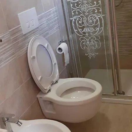 Bed & Breakfast Rivellini 4*