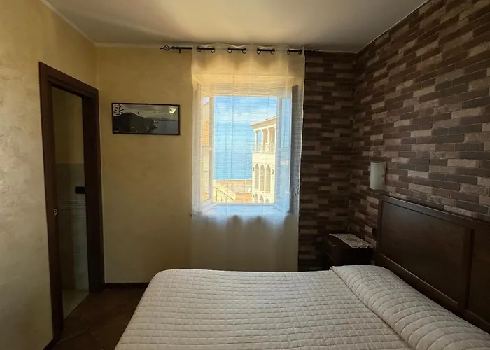 Rivellini Oda ve Kahvaltı